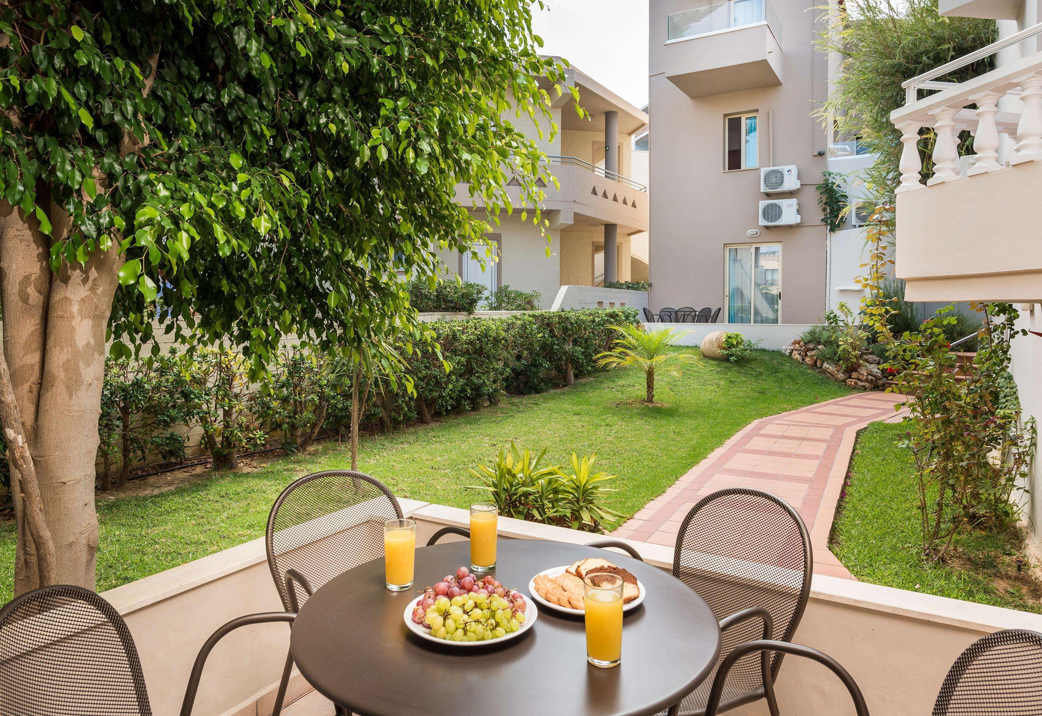 Elotis Suites (Adults Only) Agia Marina  Exterior photo
